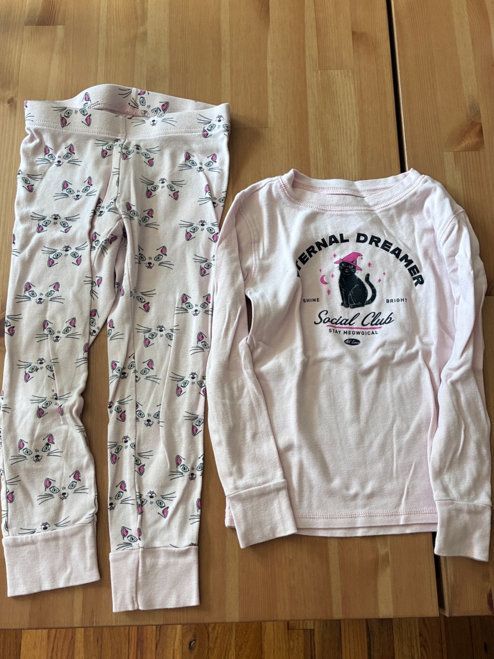 Old Navy Light Pink Girls' Cat Graphic Pajama Set